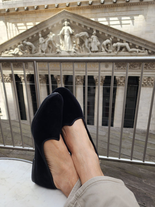 Elevate Your Everyday: Why Mar Soreli’s Velvet Loafers Are the Ultimate Comfort Staple?