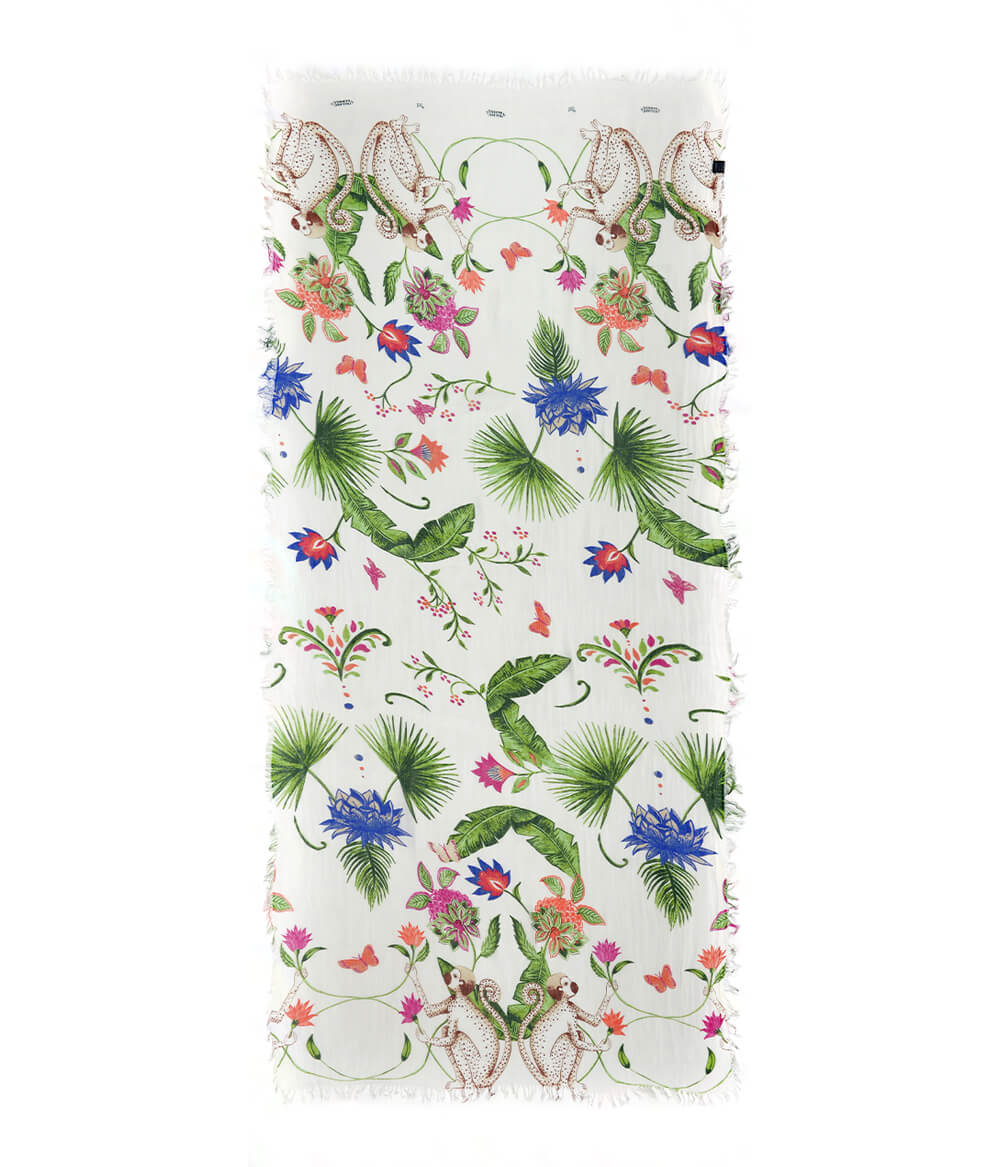 Frida White 02